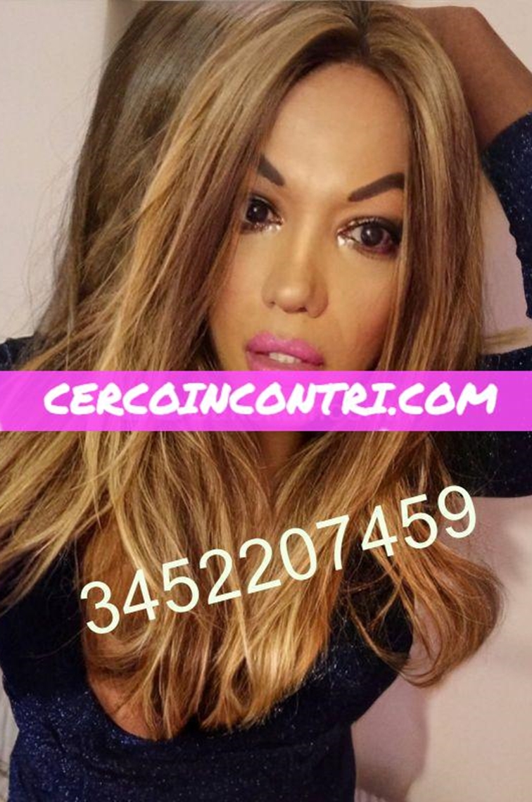 ANACONDA PROVA IL MIO TRIS DI LINGUA, CAZZO E CULO E CONCEDITI IL PIACERE DI UNA FEMMINA RAFFINATA E PORCA CON QUALCOSA IN PIU'  