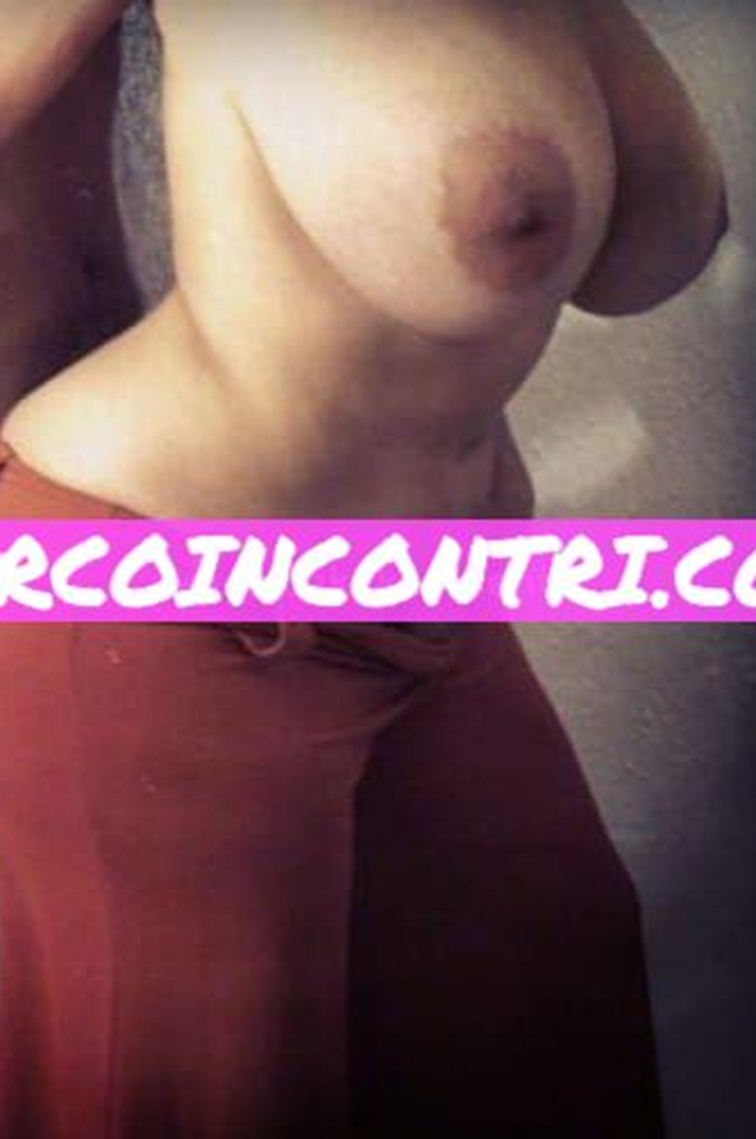 ROSA Regina del piacere e dei giochi particolari, ti aspetto in ambiente curato, pulito e discreto!!! 