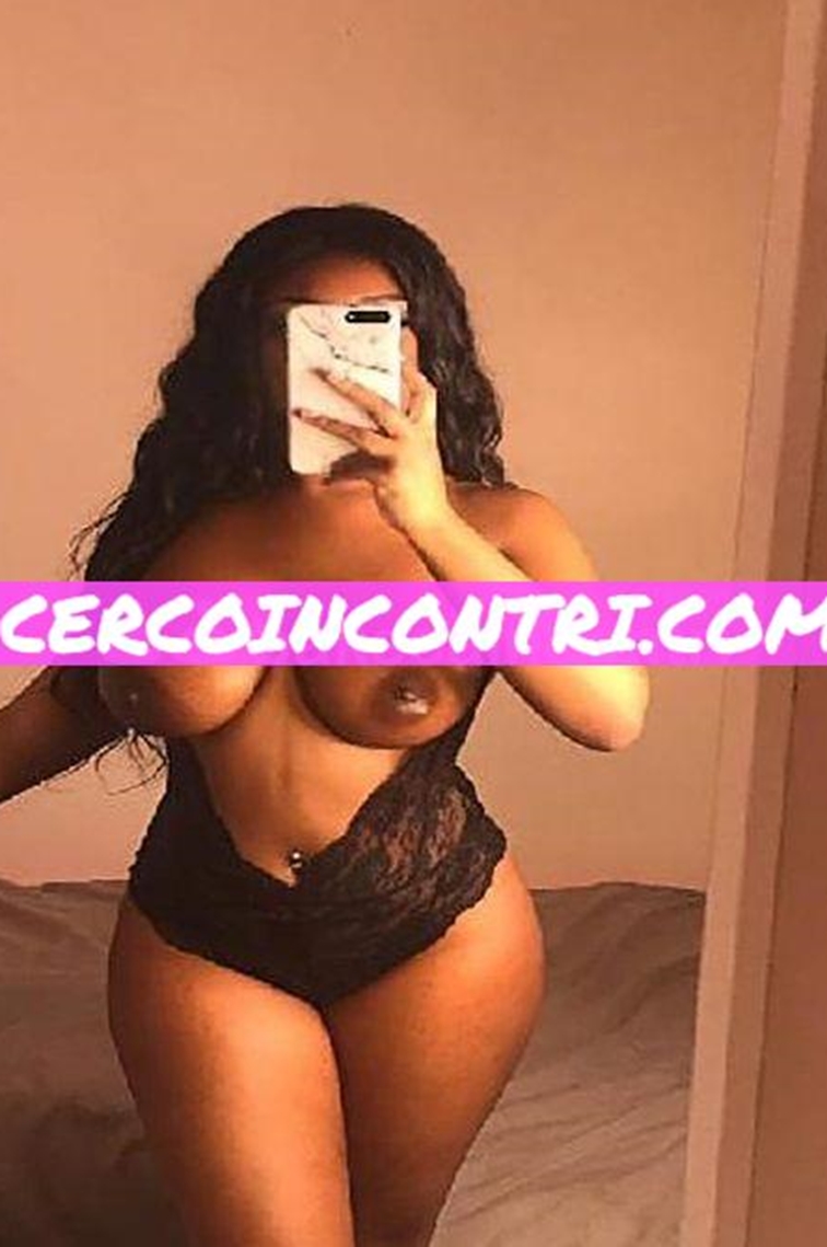 Cavallona BELLISSIMA UN VERO FRUTTO DEL PECCATO ..AFFASCINANTE. PASSIONALE... STUPENDA..PER DOLCI MOMENTI