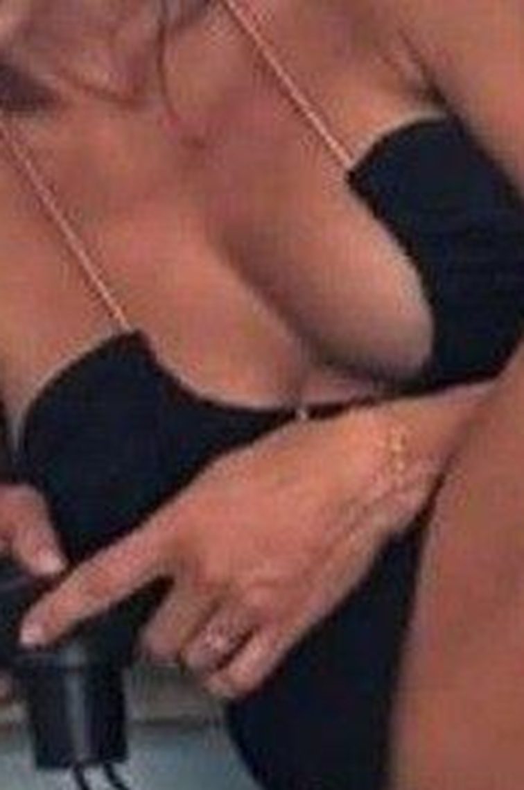 Eleonora ELEONORA ITALIANA BELLISSIMA ...UN INCONTRO DA VIVERE... 